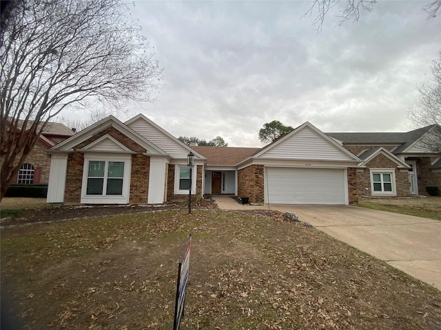 single story home featuring a garage