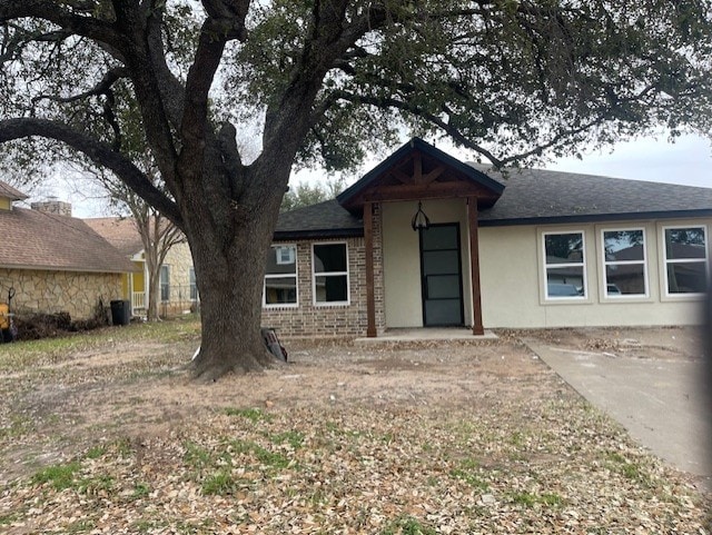 view of front of house