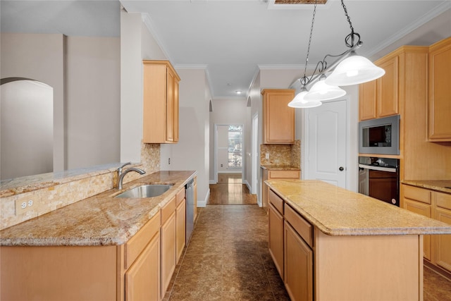 kitchen with light brown cabinetry, sink, backsplash, hanging light fixtures, and black appliances