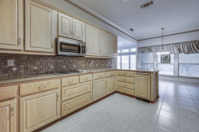 kitchen with electric cooktop, decorative backsplash, hanging light fixtures, kitchen peninsula, and crown molding