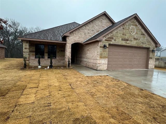 view of front of house featuring a garage