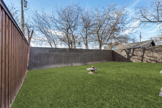 3032 James Ave, Fort Worth, TX 76110 - view of yard