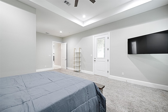 bedroom with ceiling fan and carpet flooring