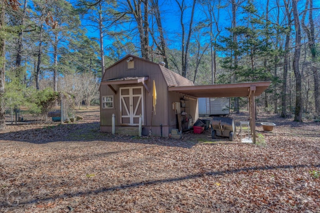 view of outdoor structure featuring a carport