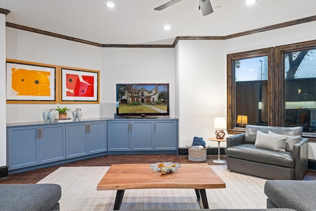 living area featuring dark wood-style floors, recessed lighting, a ceiling fan, and crown molding