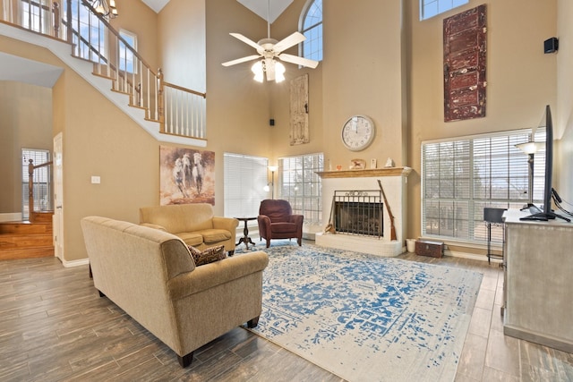 living room with ceiling fan