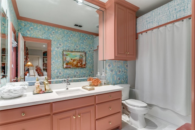 full bathroom with crown molding, shower / bathtub combination with curtain, vanity, and toilet