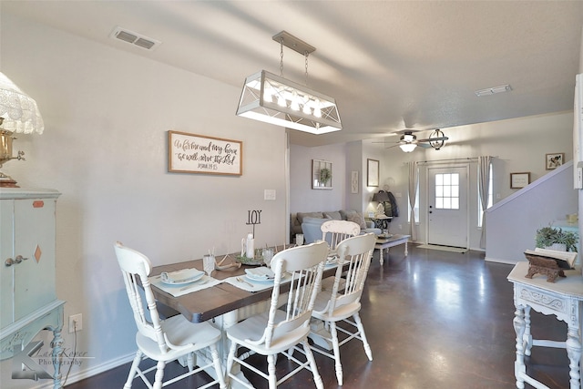 dining room with ceiling fan