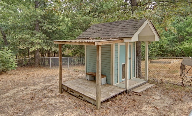 view of outbuilding