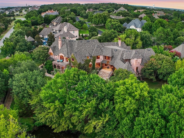 view of aerial view at dusk