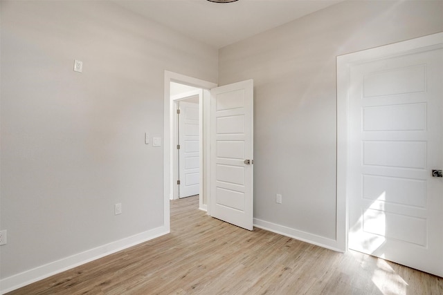 empty room featuring light hardwood / wood-style flooring