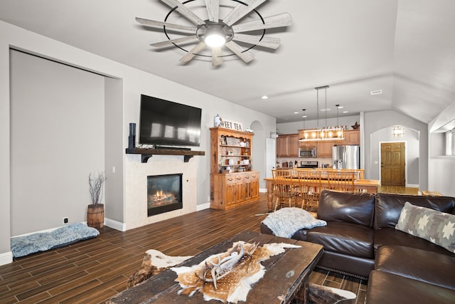 living room featuring ceiling fan