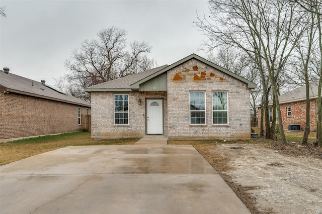 view of front of home featuring central AC