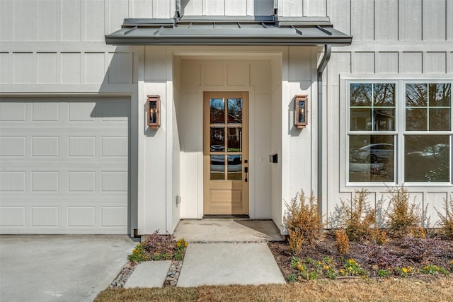 entrance to property with a garage