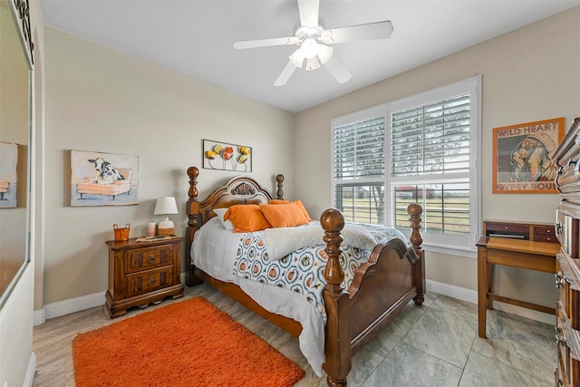 bedroom featuring ceiling fan