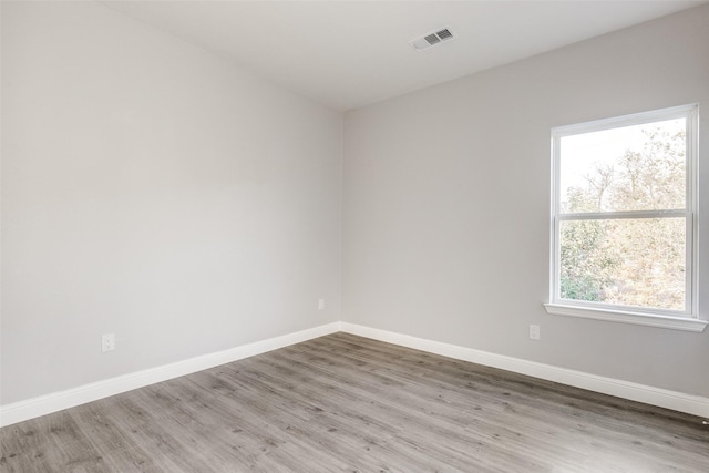 empty room featuring light hardwood / wood-style flooring