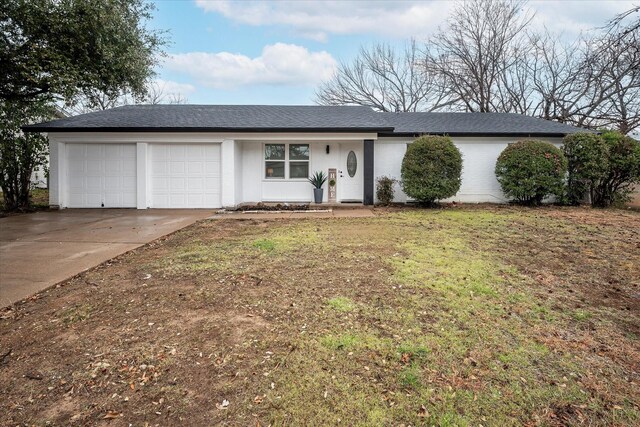 Listing photo 2 for 2209 Highcrest Dr, Bedford TX 76022