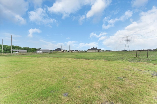 view of yard featuring a rural view