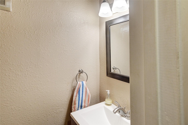 bathroom featuring sink