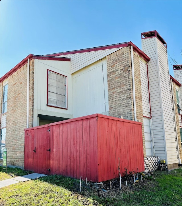 view of side of property