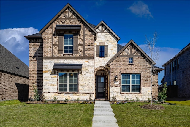 view of front of house with a front yard