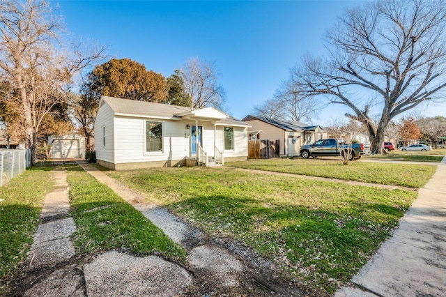 view of front of property with a front lawn