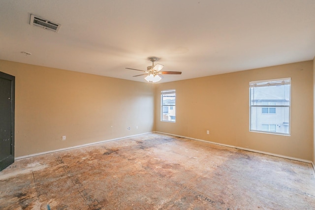 unfurnished room featuring ceiling fan