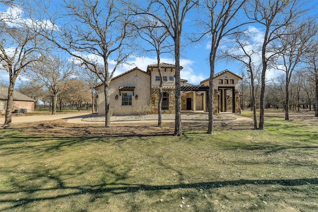 exterior space featuring a front lawn