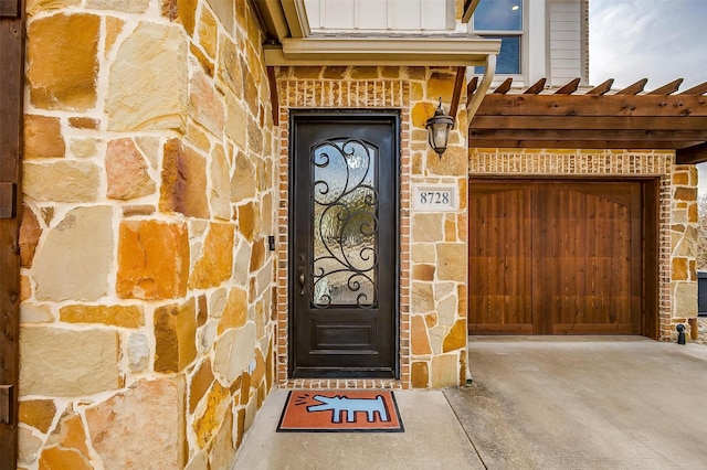 view of entrance to property