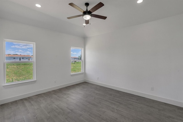 unfurnished room with wood-type flooring and ceiling fan