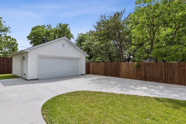 exterior space with a yard