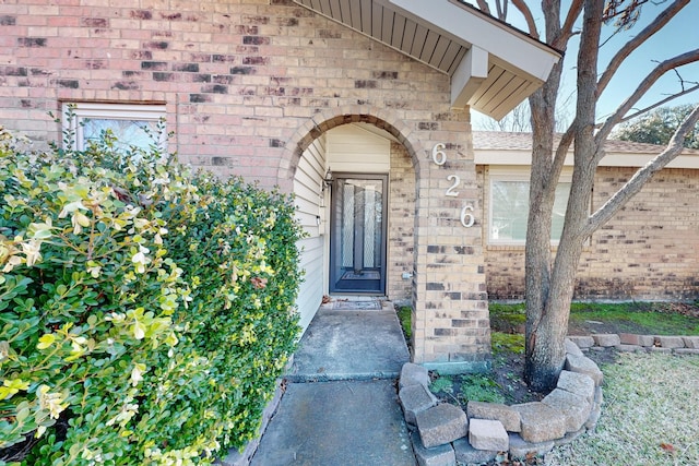 626 Kingston Pl, Garland, TX 75043 - view of exterior entry