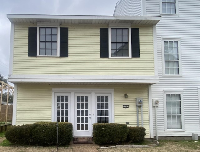 view of front facade featuring french doors