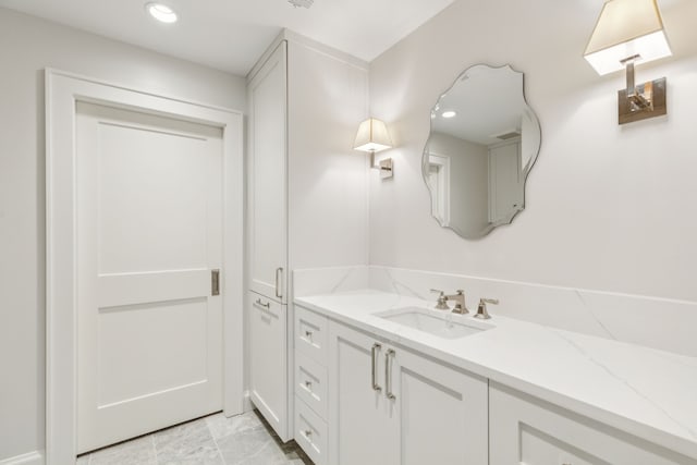 bathroom with vanity