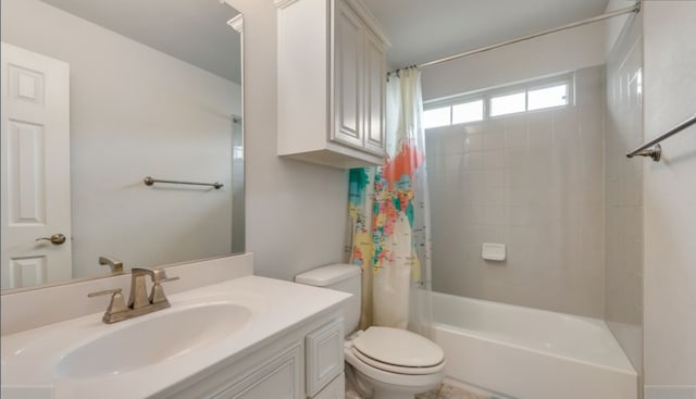 full bathroom featuring vanity, toilet, and shower / bath combo