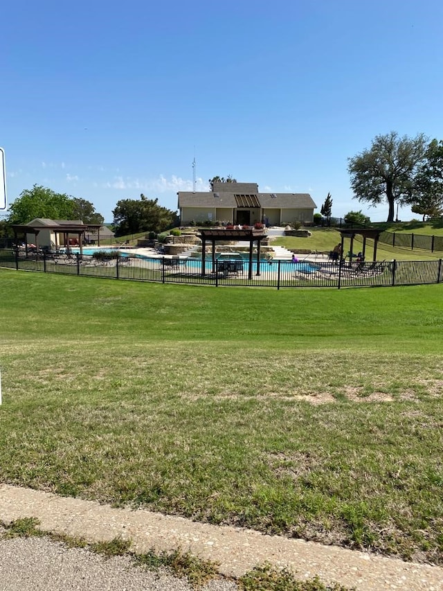 Listing photo 3 for 33016 Woodcrest Dr, Whitney TX 76692