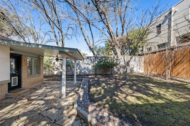 view of yard featuring a patio