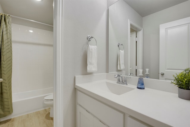 2813 Garrison Dr, Melissa, TX 75454 - bathroom featuring toilet, vanity, and shower / tub combo