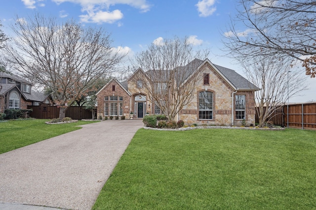 view of front of house with a front yard