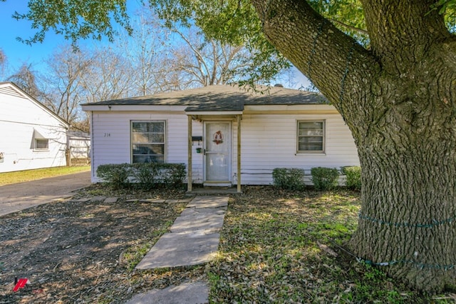 view of front of house