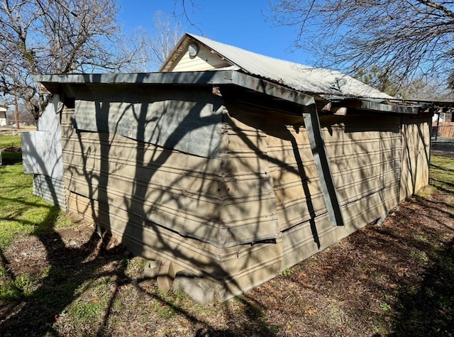 view of outbuilding