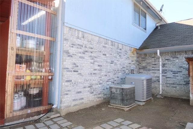 view of patio featuring central AC unit