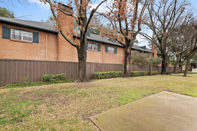 view of yard with a patio area