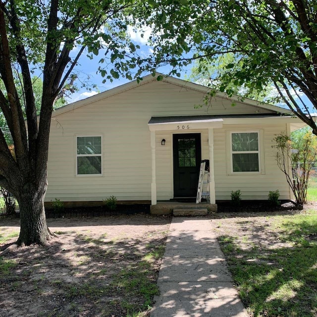 view of front of house