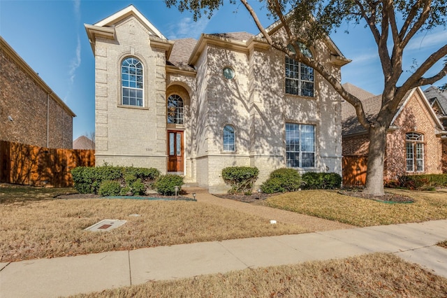 view of front of house with a front yard