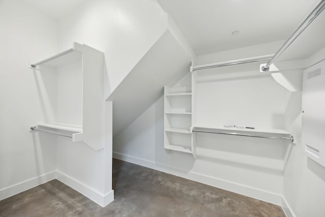 2138 Lovedale Ave Unit 105, Dallas, TX 75235 - view of walk in closet