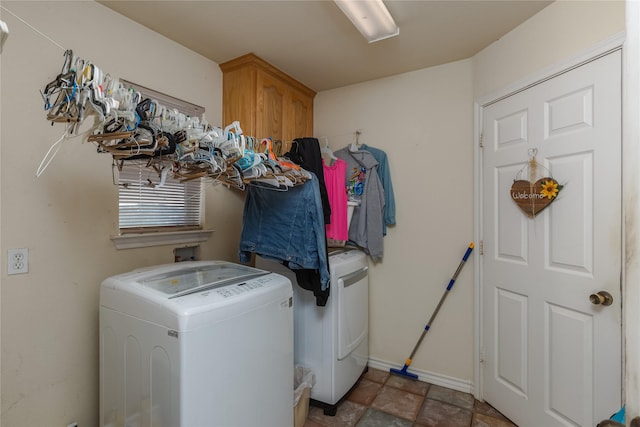 laundry room featuring cabinets and washer hookup