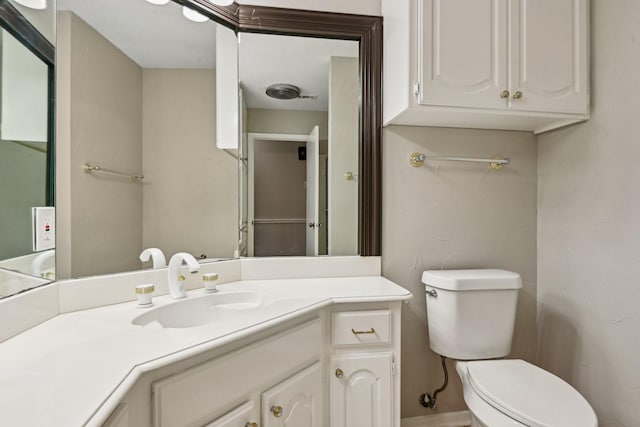 201 Trailwood Dr, Euless, TX 76039 - bathroom with vanity and toilet