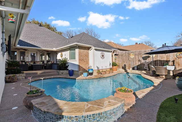 view of swimming pool featuring outdoor lounge area and a patio area