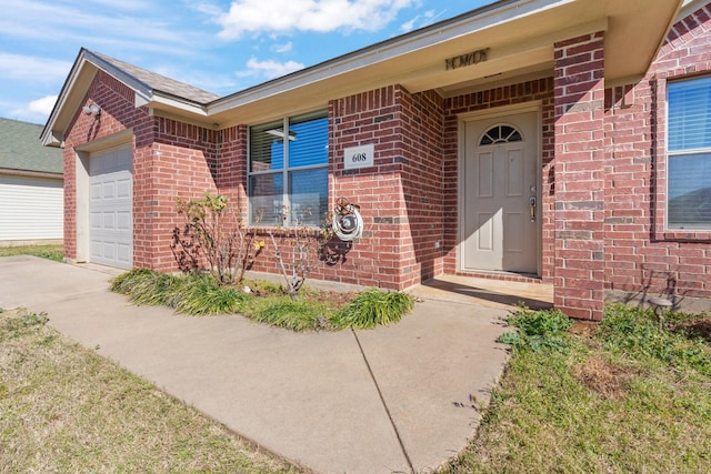 property entrance featuring a garage